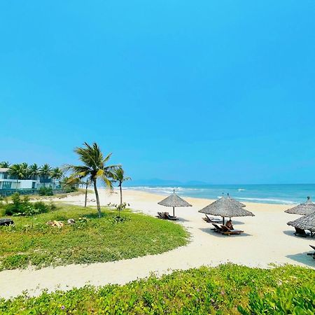 Luxury Dana Beach Resort & Spa Дананг Экстерьер фото