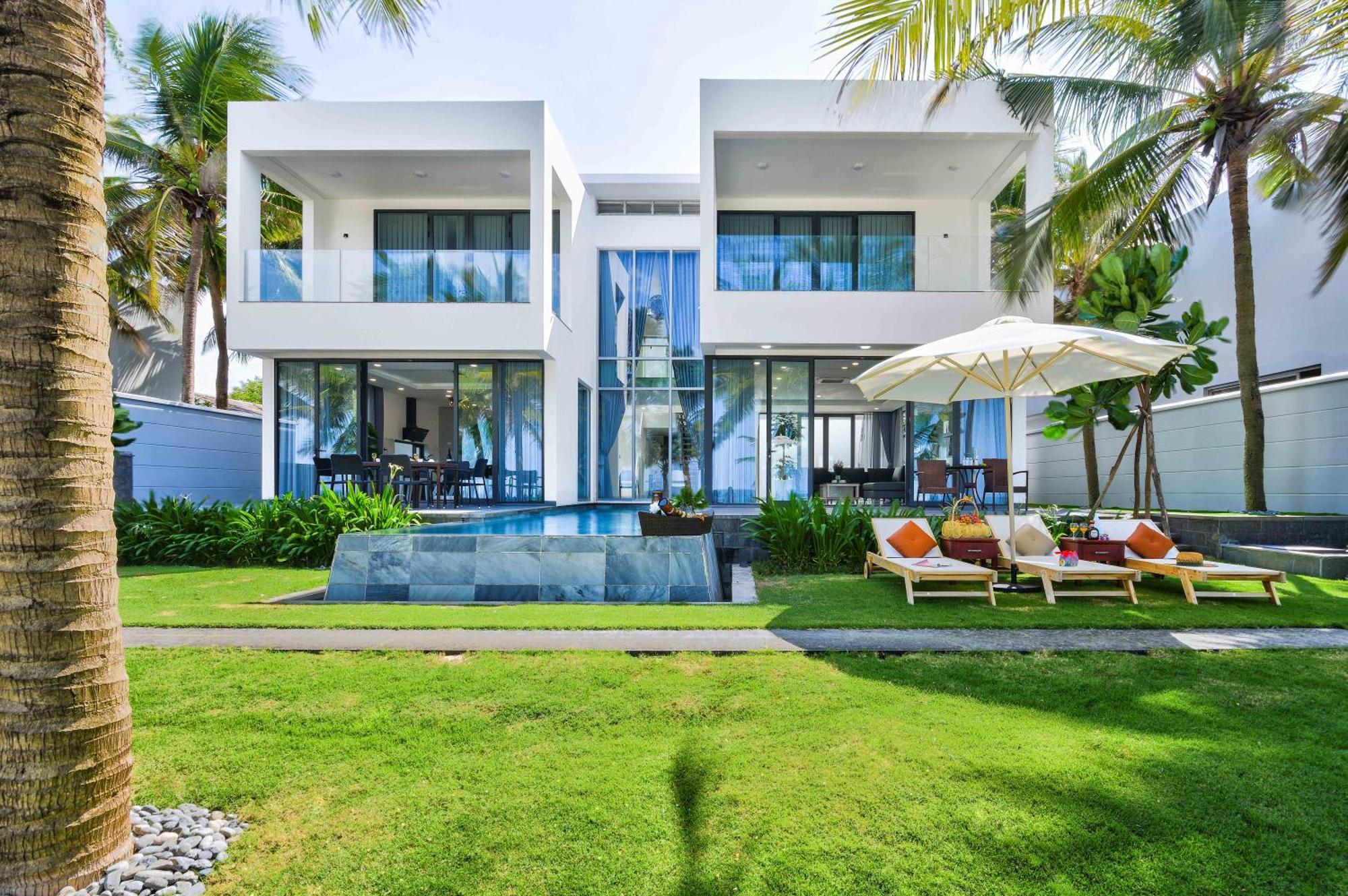 Luxury Dana Beach Resort & Spa Дананг Экстерьер фото